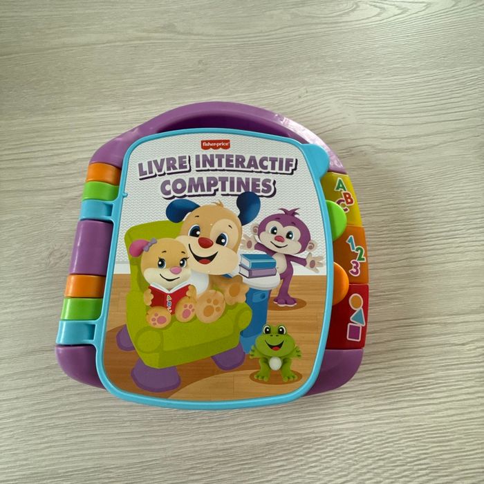 Livre interactif comptines Fisher prince