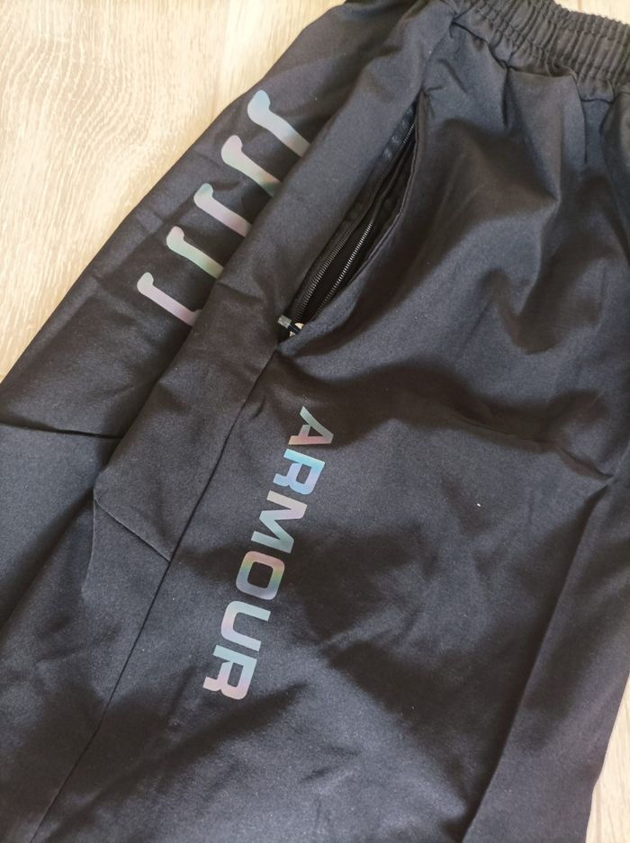 T-shirt et short under armour réfléchissant - photo numéro 7