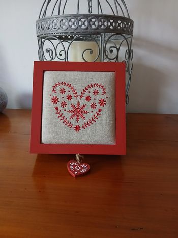 Neuf: Boîte à thé/ ou autre en bois & tissu brodé *gamme montagne