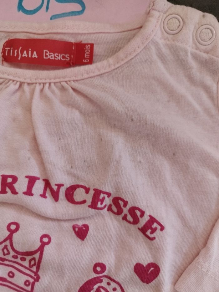 T-shirt "Mini princesse" 6 mois - photo numéro 3