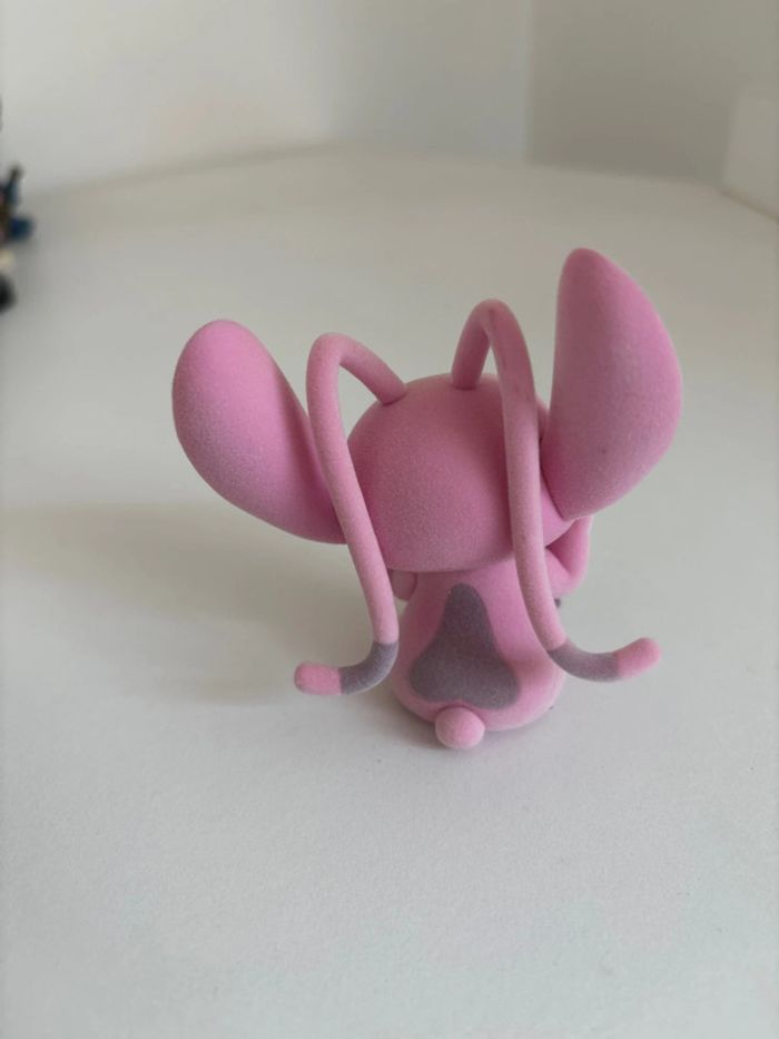 Figurine stitch angel fluffy puffy - photo numéro 3