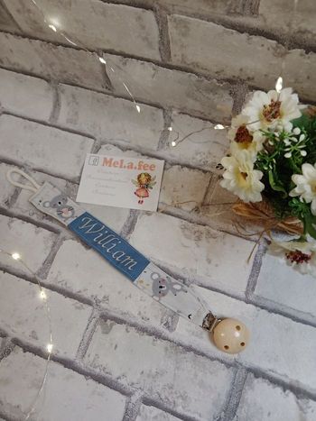 Attache tétine personnalisée