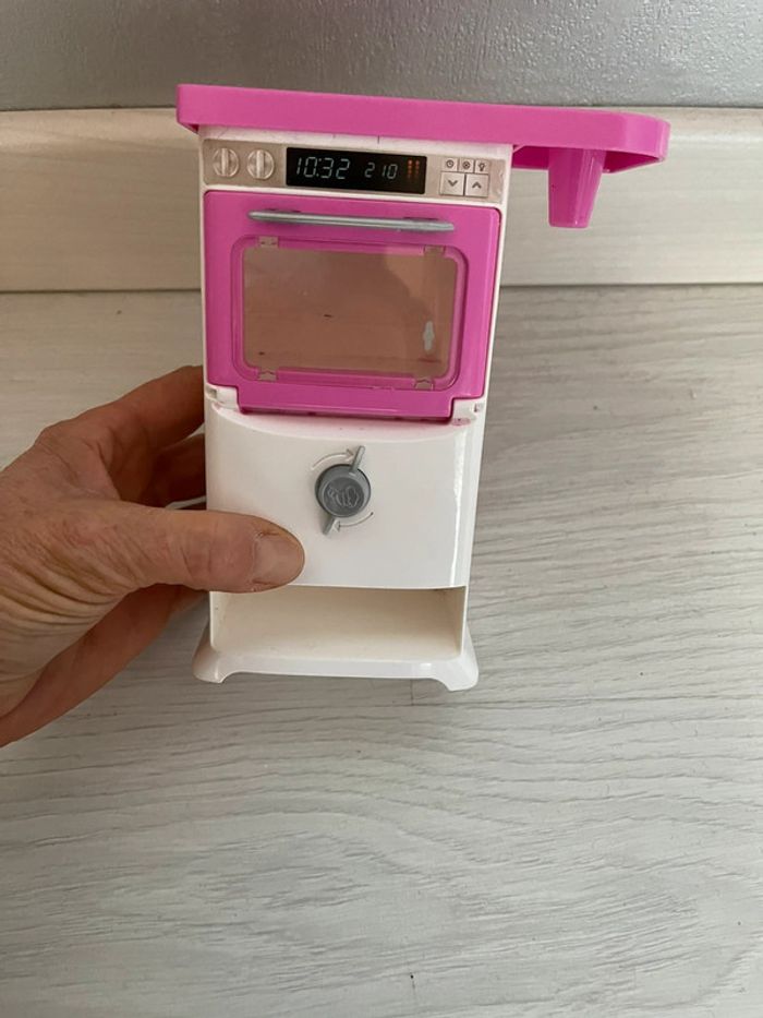 Meuble four poupée Barbie - photo numéro 2
