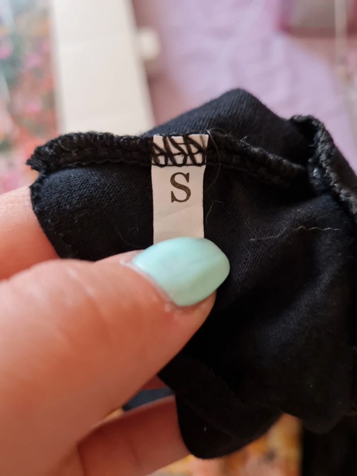 T-Shirt noir - photo numéro 6