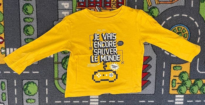 T-shirt manches longues tissaia jaune  3 ans