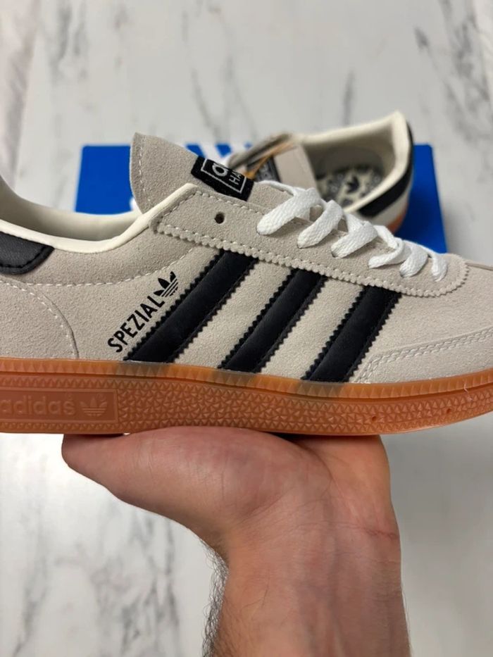 Adidas Spezial Gris  40 - photo numéro 3