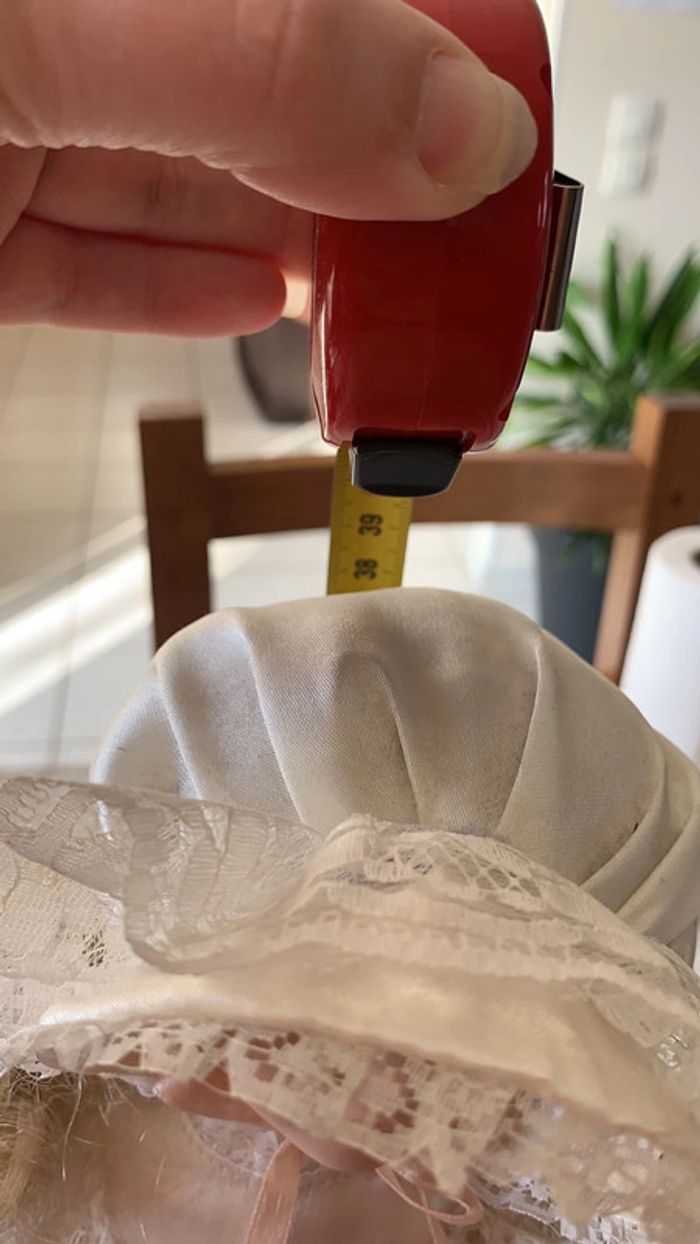 Poupée en porcelaine - photo numéro 3