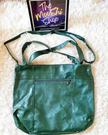 👜 Grand Sac à main souple cabas fourre-tout simili cuir vert neuf MALLOW