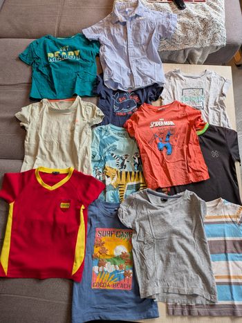 Lot 12 tee shirt 4 ans garcon 