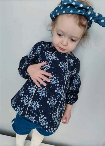 23 mois 2 ans ensemble blouse obaibi et short kiabi ( blouse et short en vente )