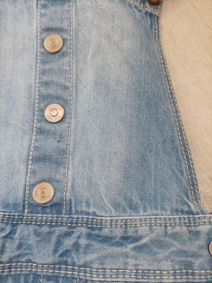 Robe salopette en jean - photo numéro 2