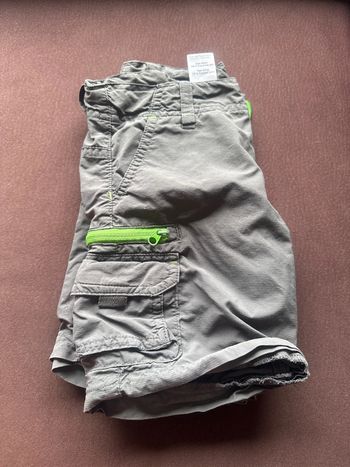 Lot n’2 de 3 shorts garçon 5 ans