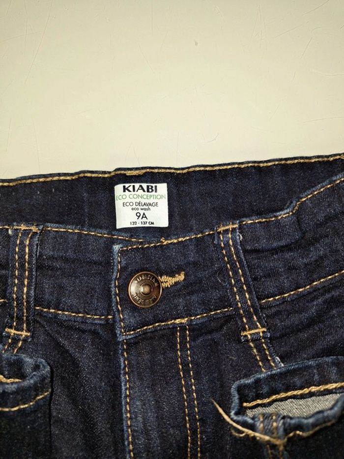 Jean kiabi bleu marine T 9 ans très bon état . - photo numéro 4