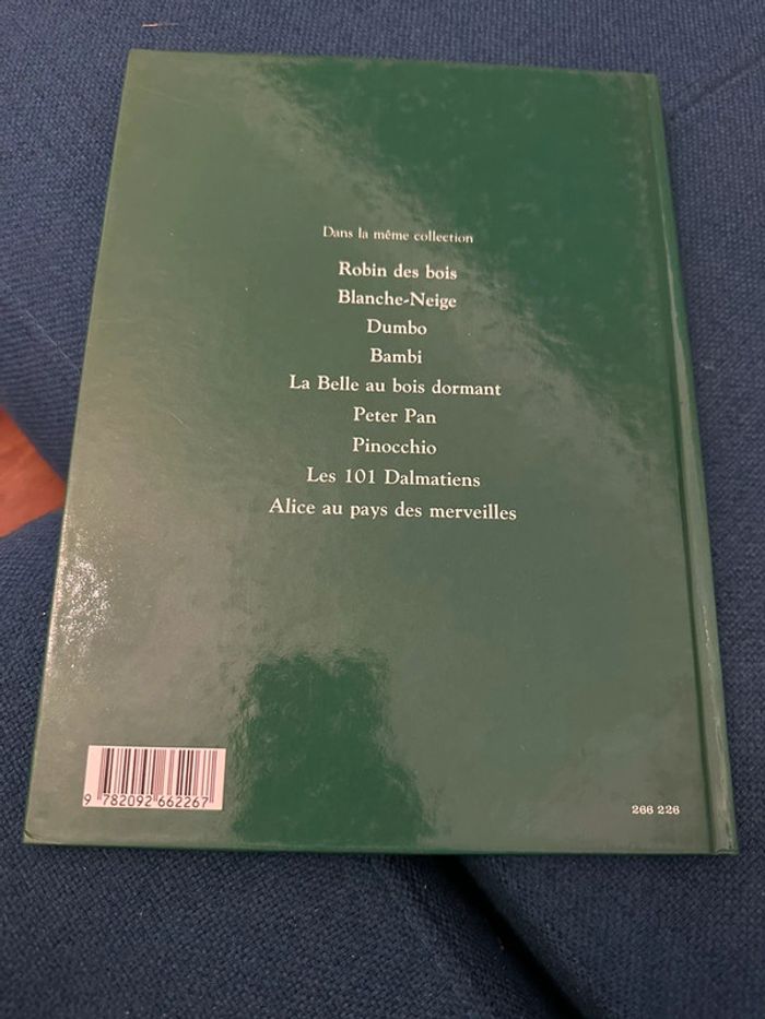 Livre ancien album Le monde merveilleux de Bambi Walt Disney Nathan - photo numéro 2