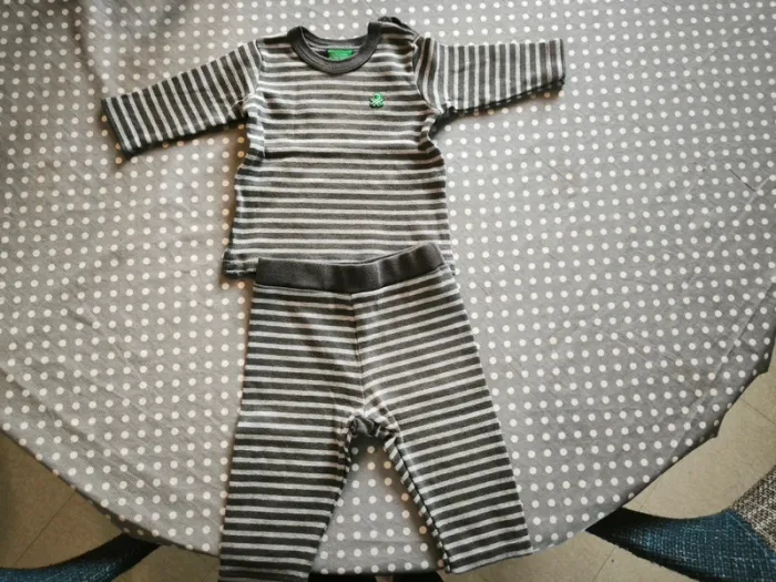 Ensemble gris et blanc 3mois