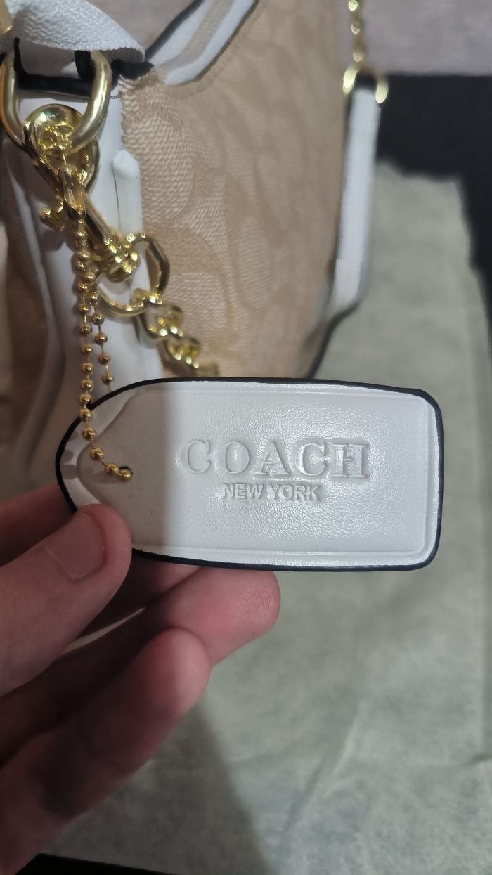 Sac coach neuf avec étiquette - photo numéro 3