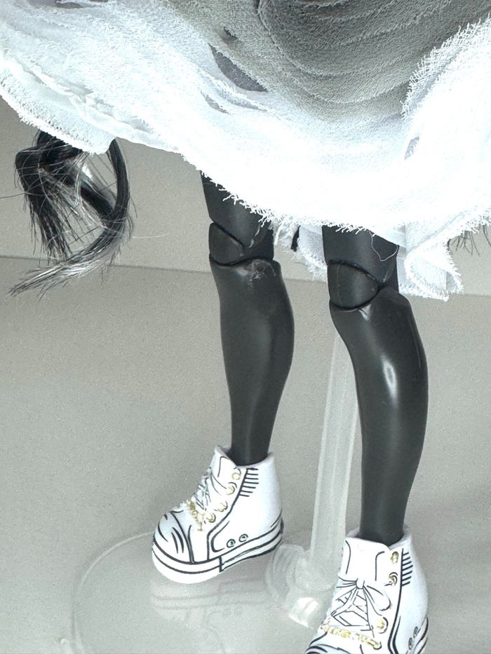 Shanelle shadow High Rainbow High - photo numéro 9