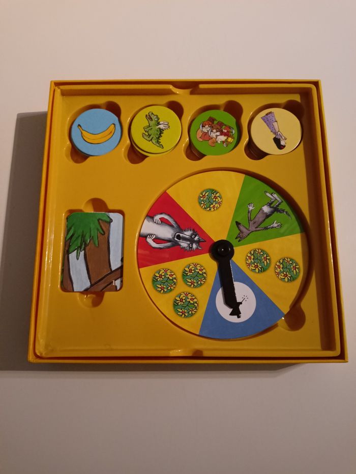 C'est qui le plus fort un jeu de l'école des loisirs complet - photo numéro 3