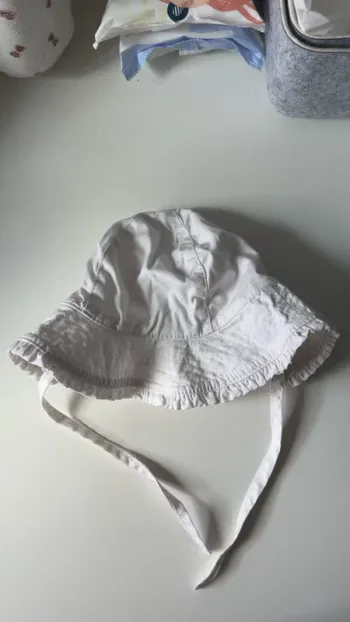 Chapeau bébé fille