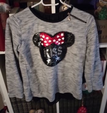 Très beau pull "Minnie" fabriqué en Italie porté une fois