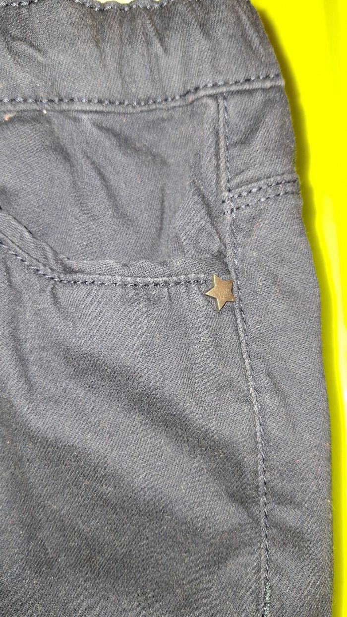 Pantalon fille 7 ans - photo numéro 4