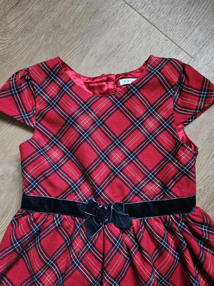 Robe rouge - photo numéro 3