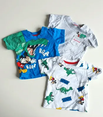 T-shirt Disney