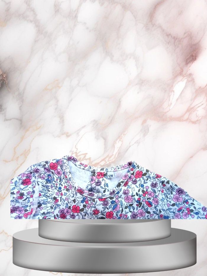 Le haut fleuri pour bébé fille taille 12 mois - photo numéro 3