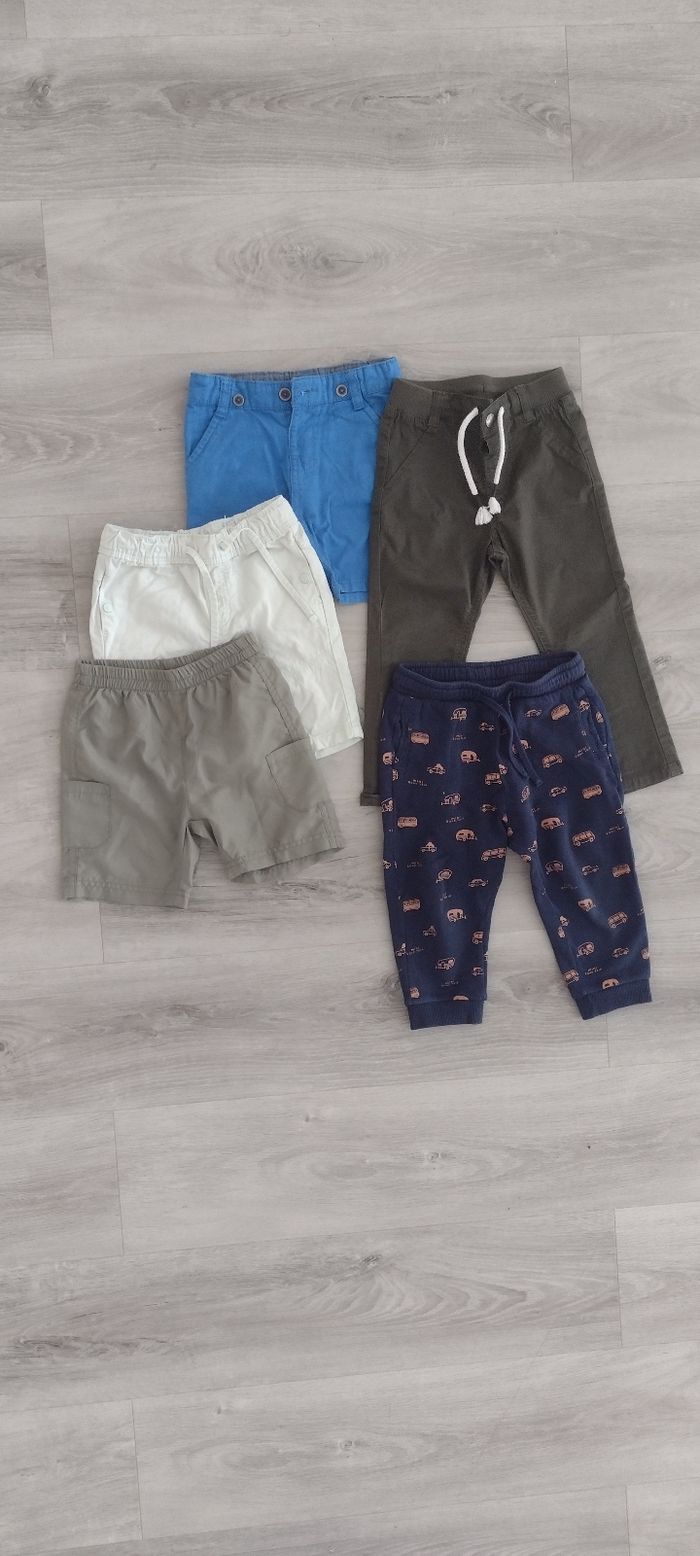 Lot vêtements 2 ans