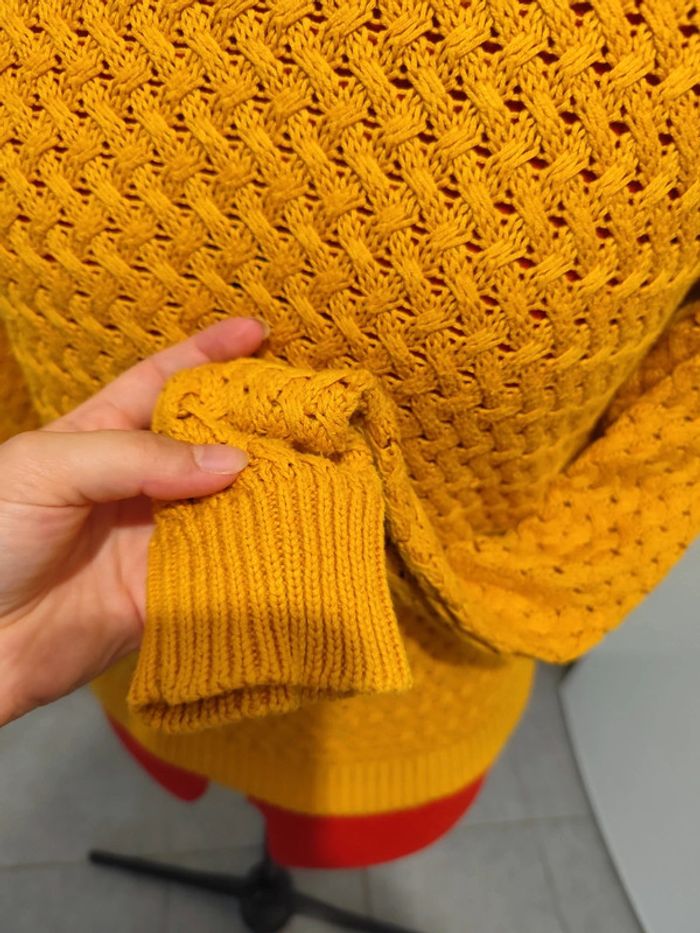 Pull en maille moutarde - photo numéro 4