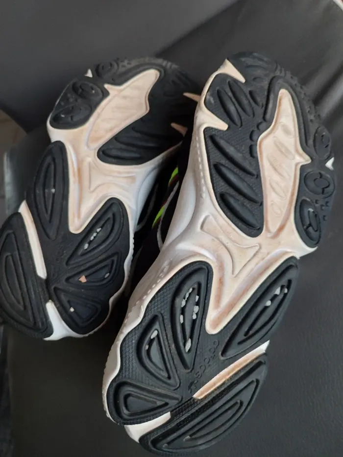 Baskets adidas Ozweego - photo numéro 6