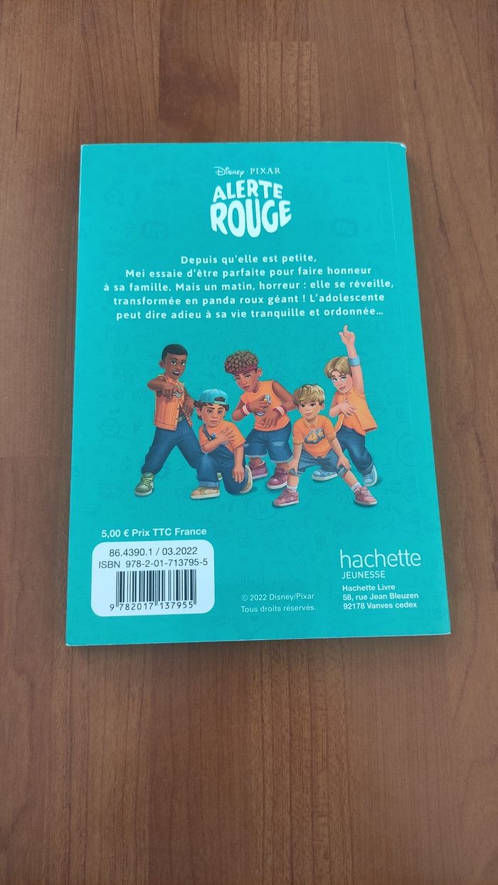 Livre Disney Pixar alerte rouge - photo numéro 2