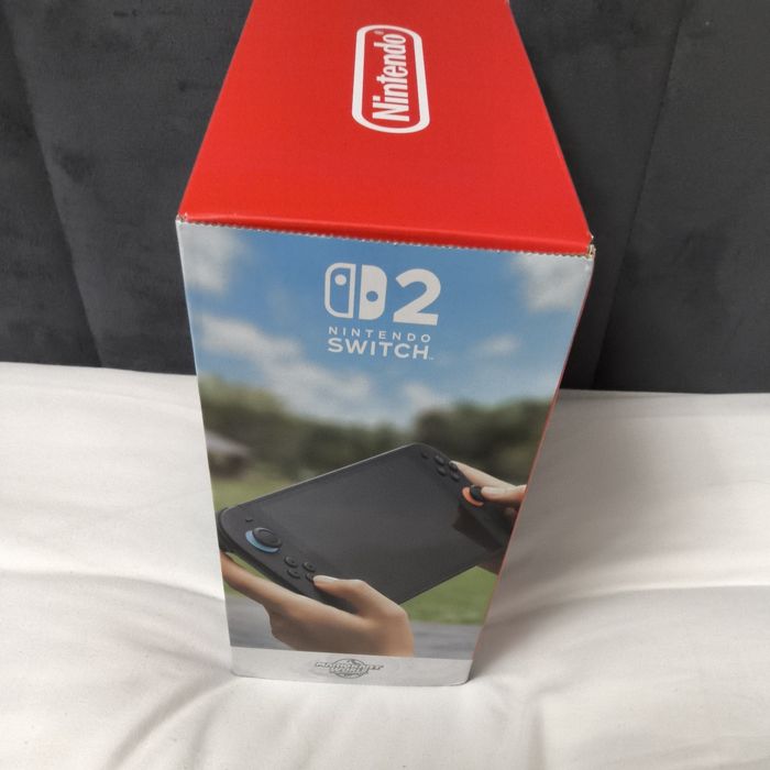 Console Nintendo Switch 2 neuve avec Mario Kart World, livraison le lendemain - photo numéro 2