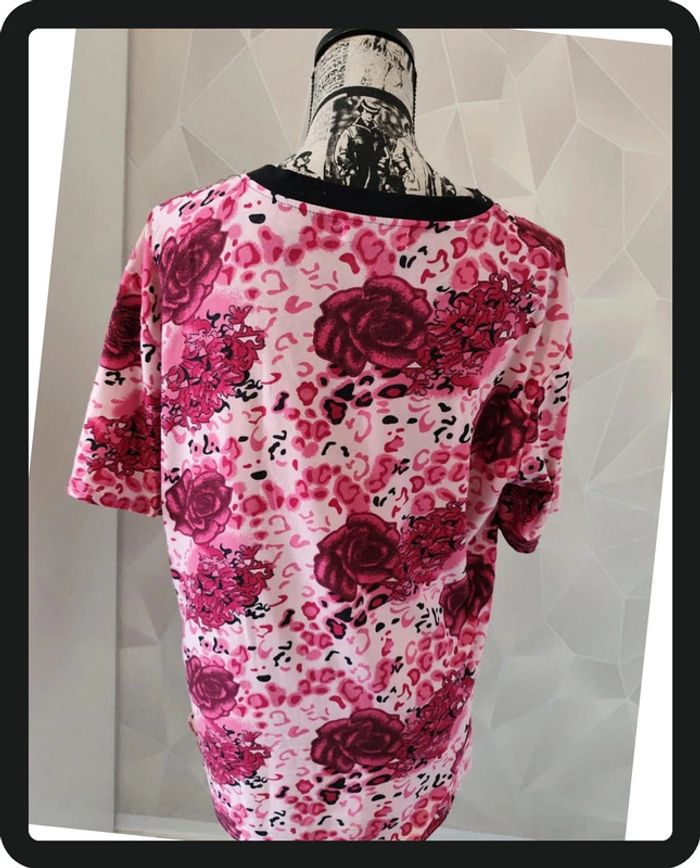 T shirt  a fleurs - photo numéro 3