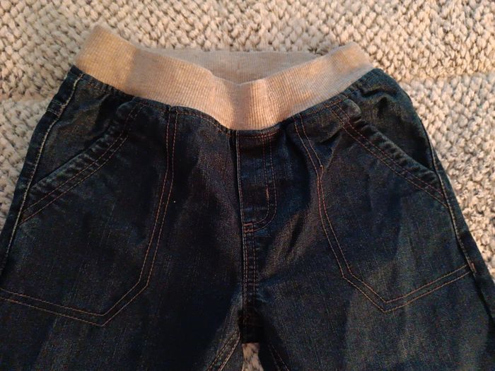 Pantalon en jean 10 ans - photo numéro 3