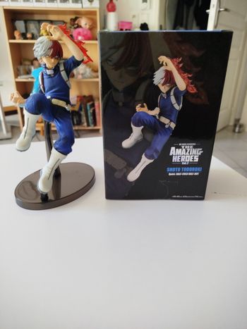 Figurine Shoto Todoroki de "My Hero Academia "