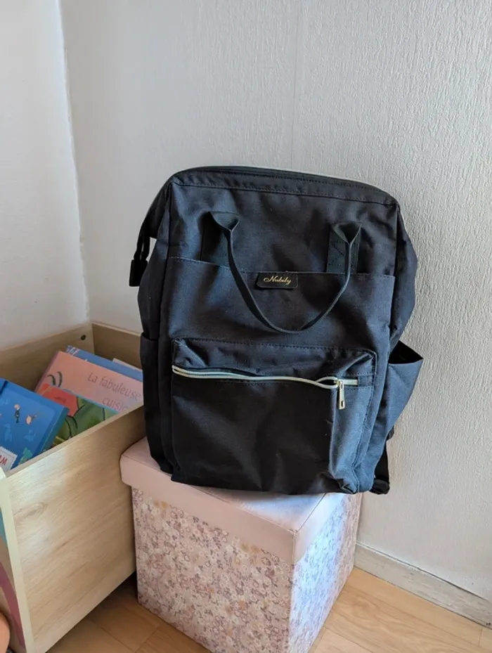 🖤 Sac à dos noir avec pochette pc - photo numéro 3