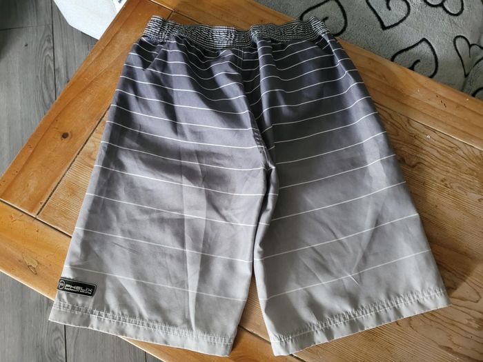 Short long de bain - photo numéro 2