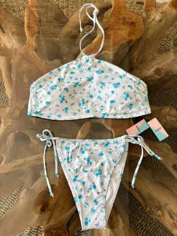 Maillot de bain 2 pièces blanc bleu fleurs L
