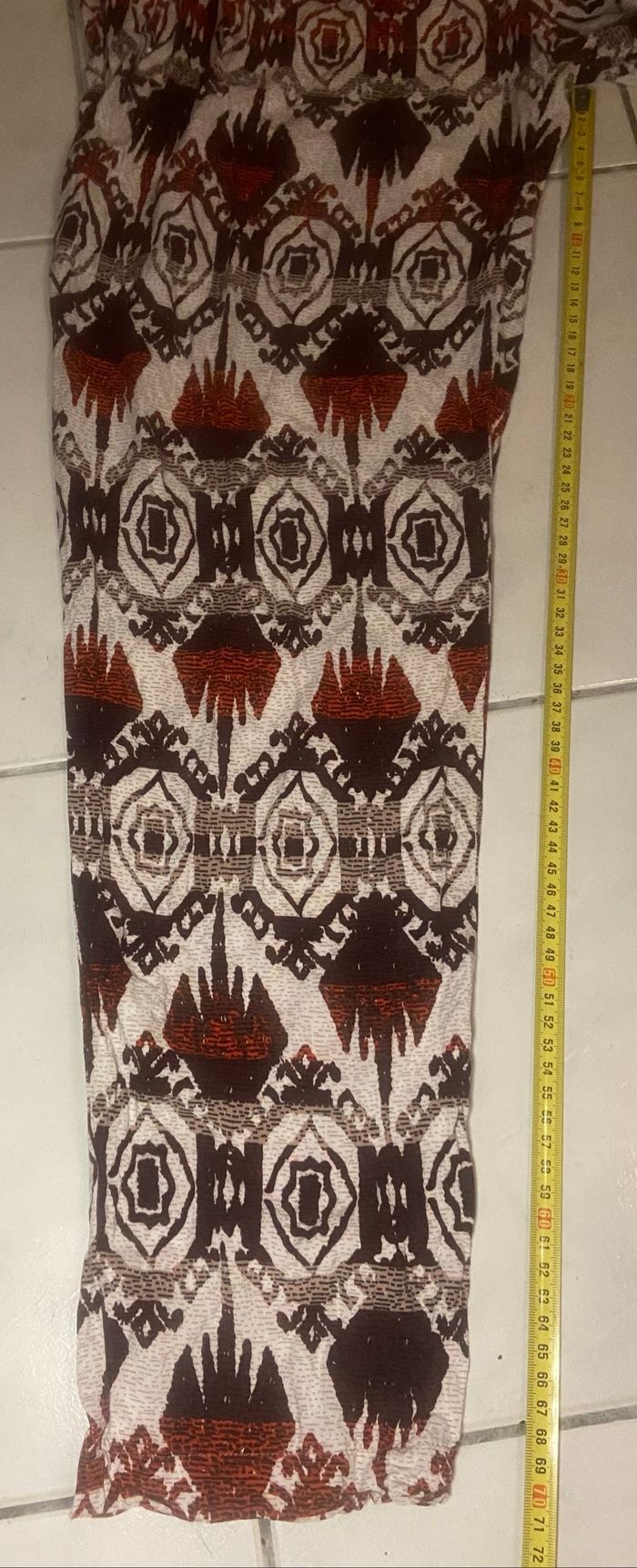 Pantalon fluide beige à motifs marrons et bordeaux - photo numéro 4