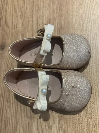 Ballerines dorées à paillettes