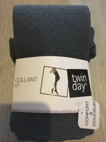 Bas collants t1/2 twinday neuf