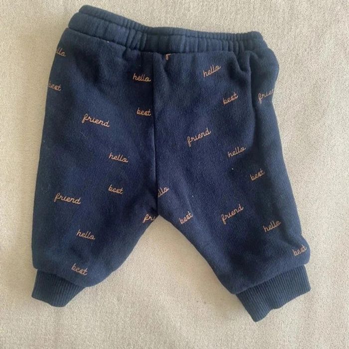 🌟 Pantalon bébé bleu marine Kiabi 🌟 - photo numéro 2