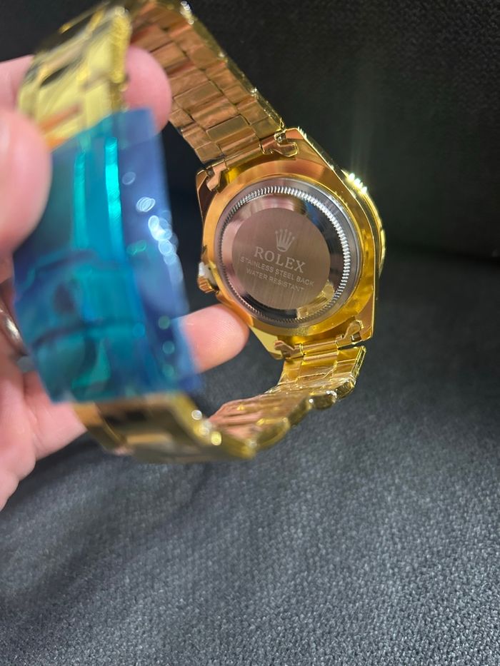 Montre - photo numéro 4