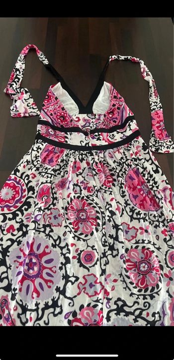 Très jolie Robe longue d'été Marella achetée en boutique en Italie en parfait état. Taille M