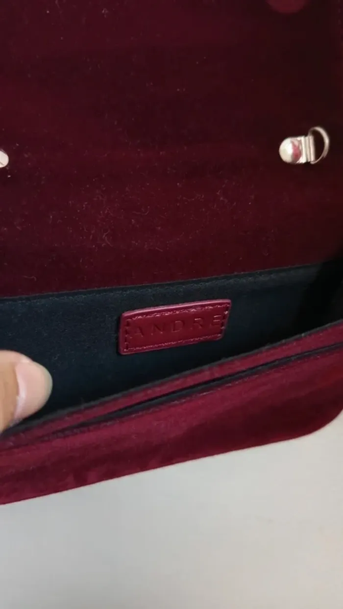 Pochette style velours bordeaux 🔸 André - photo numéro 3