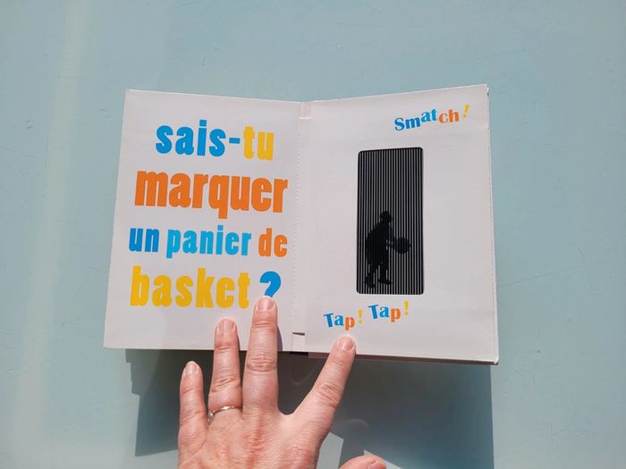 Livre animé hologramme Playbac 🏀 Champion - photo numéro 19