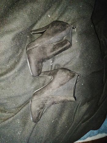 Bottines noires à talon