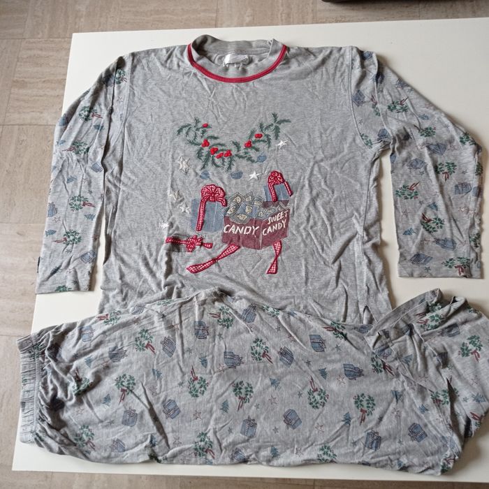 Pyjama 14/16 ans - photo numéro 2