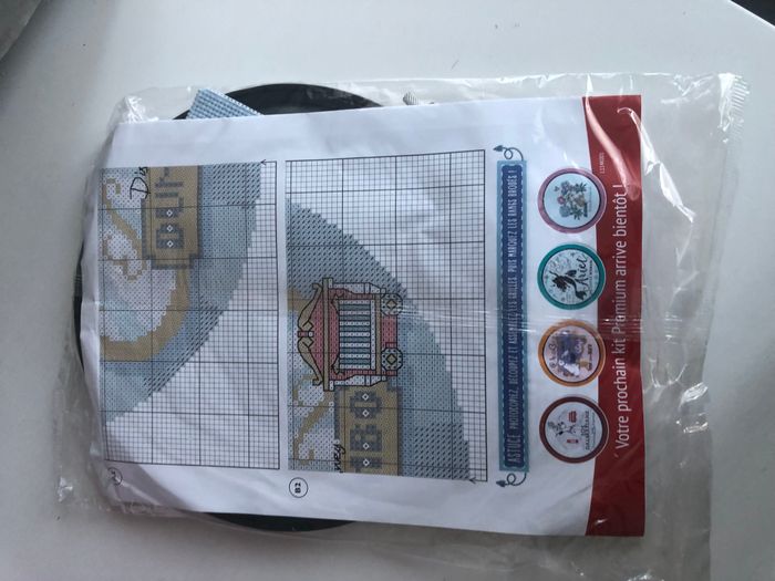 Kit point de croix Dumbo, Disney - photo numéro 2